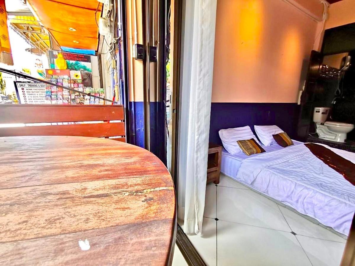 Madera House Chiang Mai Hotel Luaran gambar
