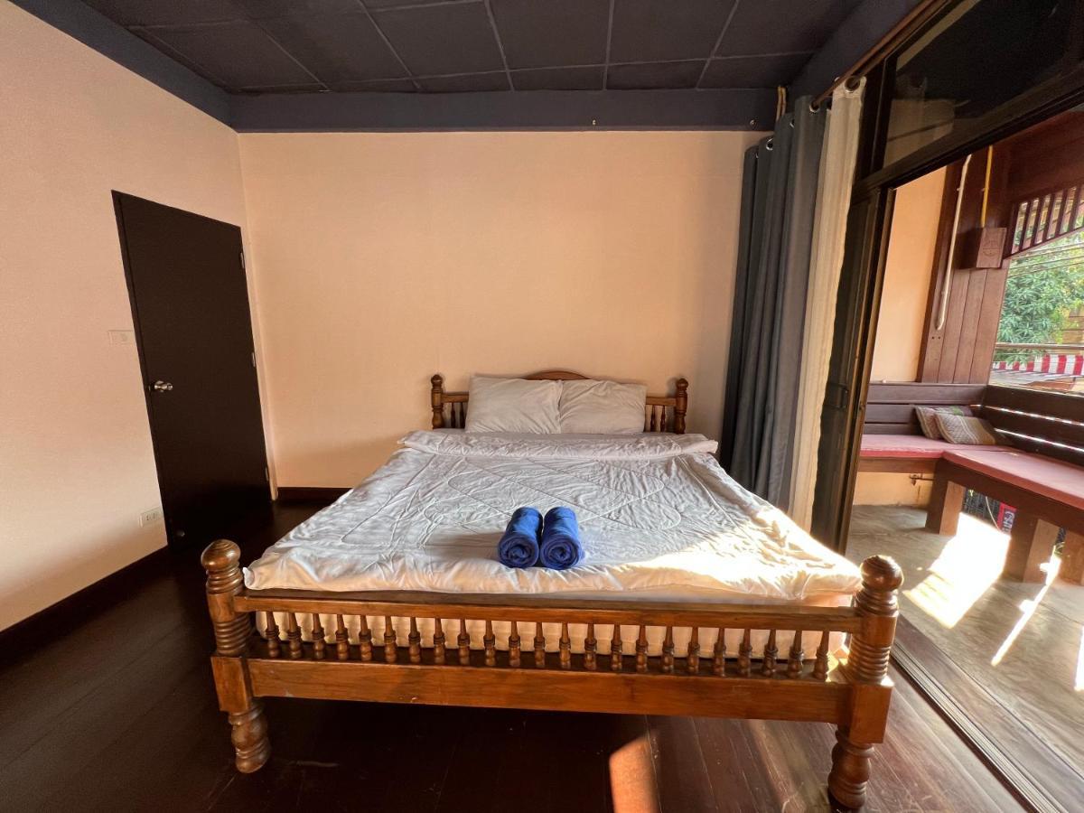 Madera House Chiang Mai Hotel Luaran gambar